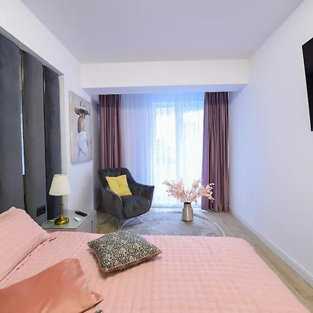 Apartel Golden Infinity Apartment Navodari