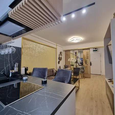 Apartel Golden Infinity Apartment Navodari